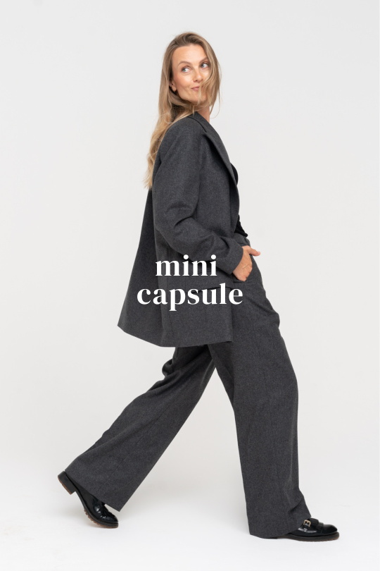 Mini capsule 'ONE SHADE OF...