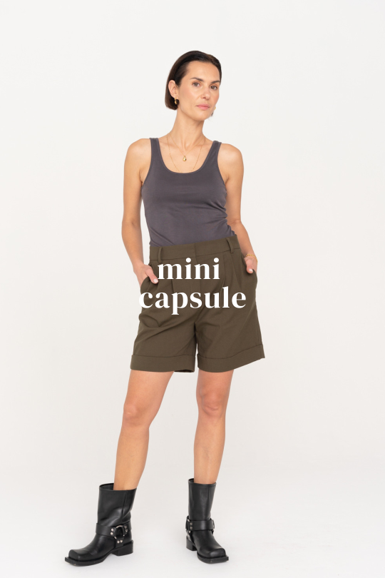 MINI CAPSULE 'GIRL IN THE...