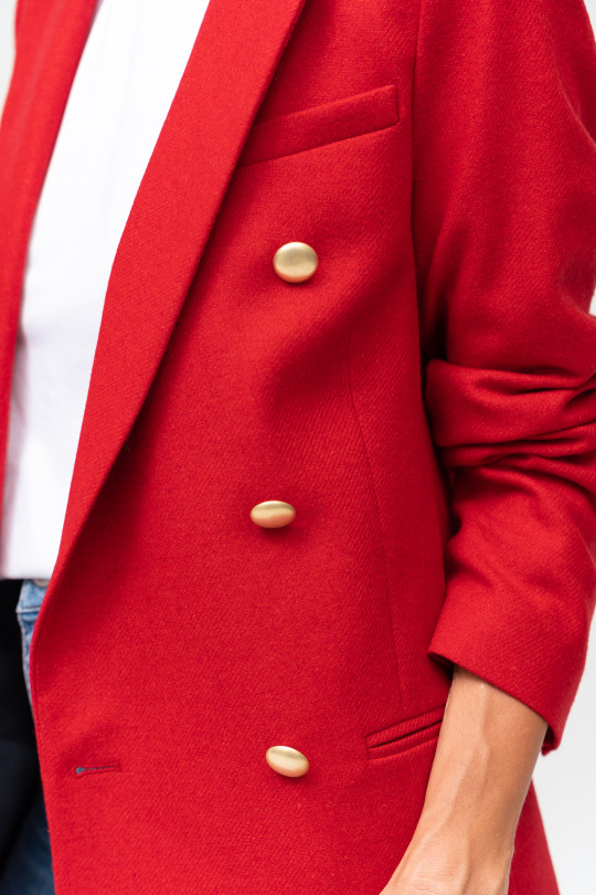 Mini kapsulė 'BETWEEN...