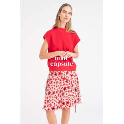 Mini kapsulė 'BLOOM IN RED'