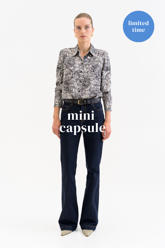 Mini capsule 'A LITTLE...